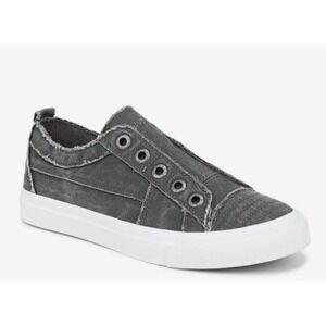 Blowfish Malibu Sneaker Hipster Distressed Lt Gray No Lace Womens 11 NEW‎